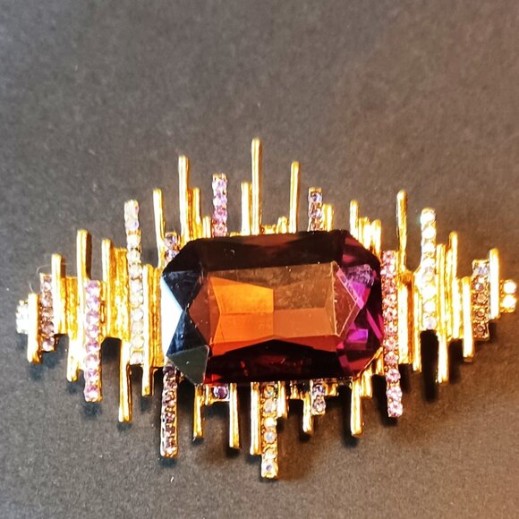 Elegant Rhinestone Brooch - Picture 1 of 5